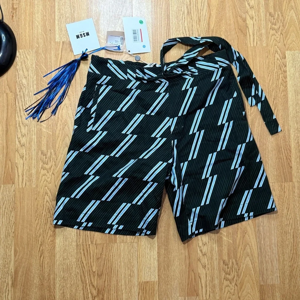 MSGM Black and Blue Zigzag Skirt